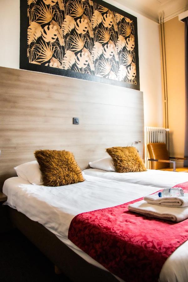 Hotel Industrie Льовен Екстериор снимка